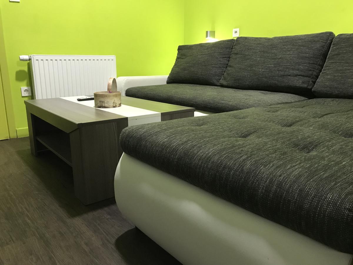 Hostel Paris ซาเกร็บ ภายนอก รูปภาพ