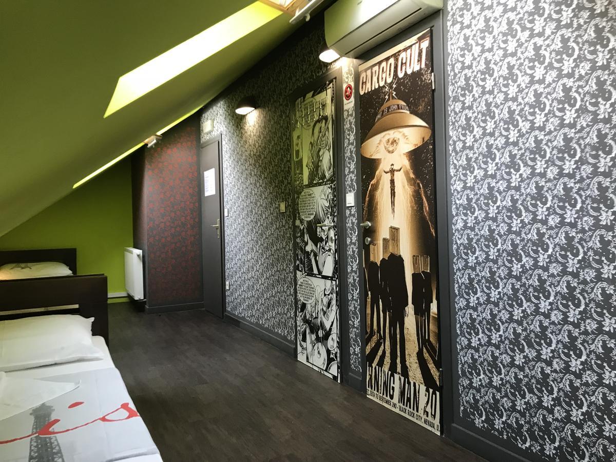 Hostel Paris ซาเกร็บ ภายนอก รูปภาพ